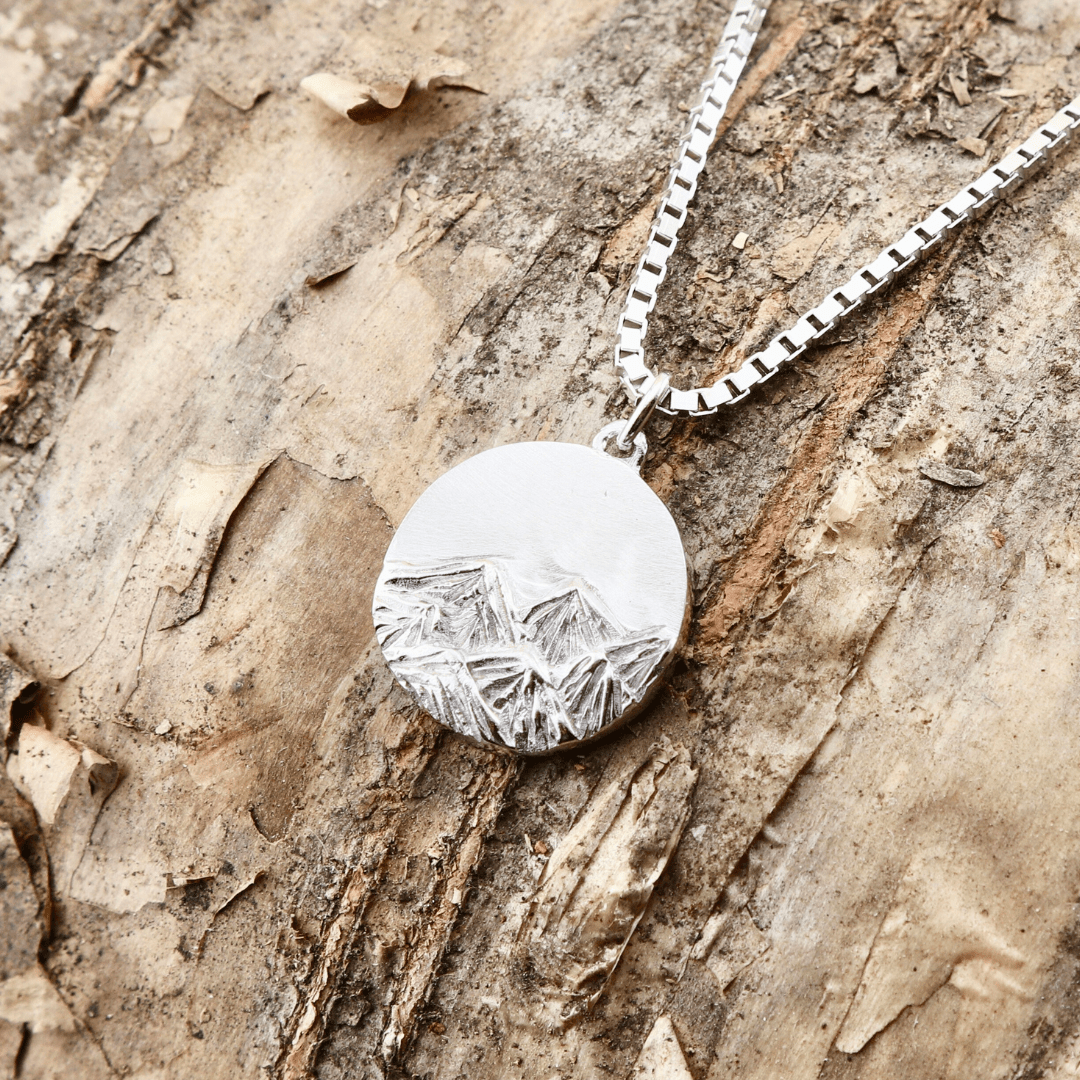 Collier Rocheuses canadiennes en argent sterling