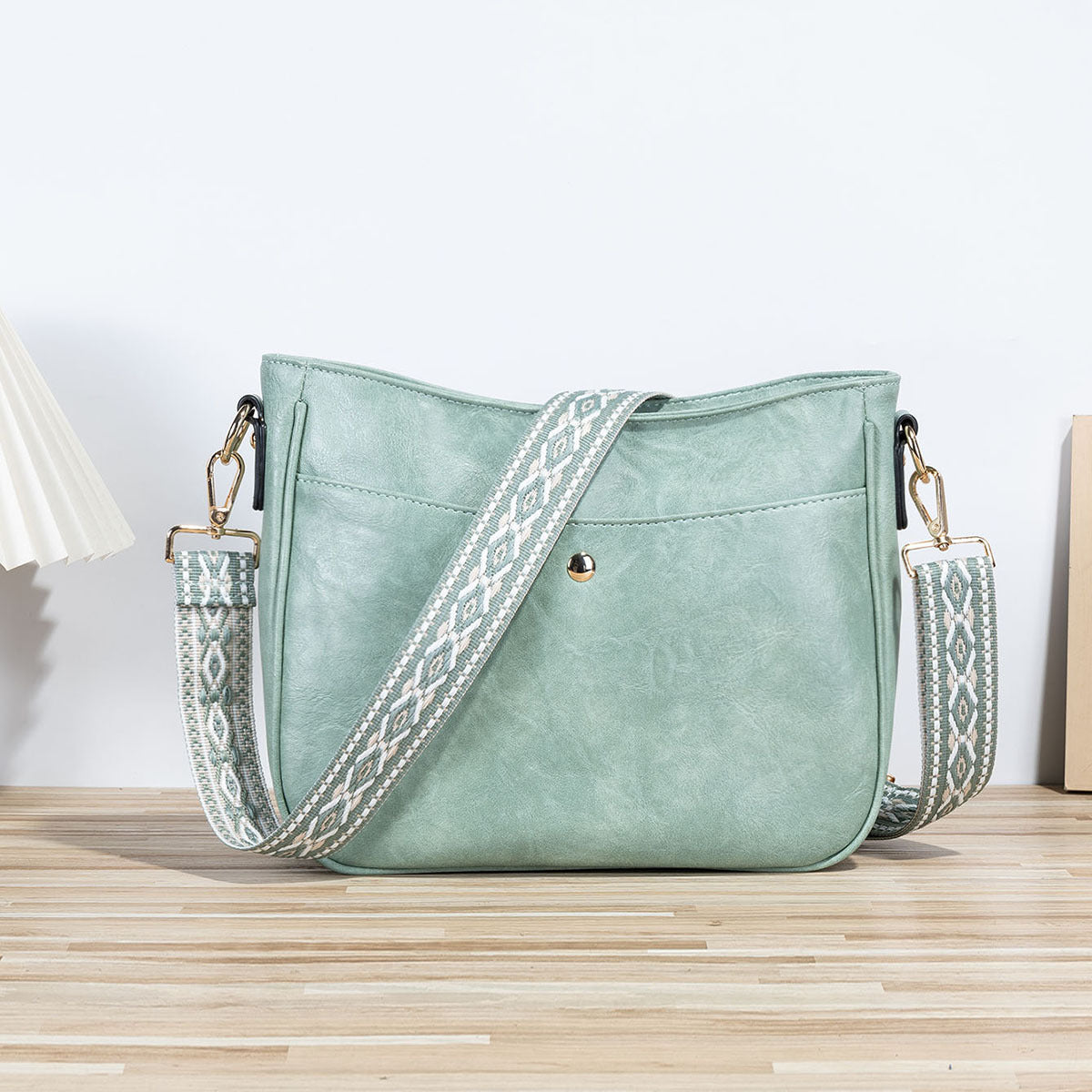 Women's Simple Crossbody Bag