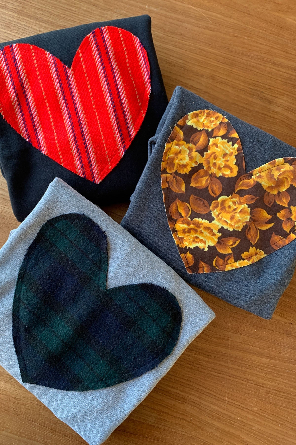 Green Plaid Heart | Light Grey Sweater {various sizes}