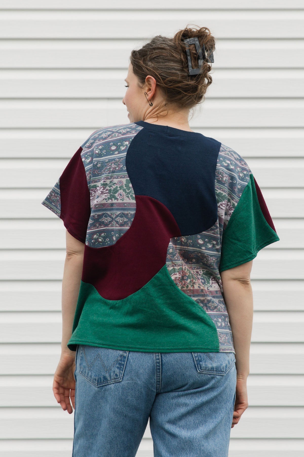 upcycled 90's floral print tee {x-large}