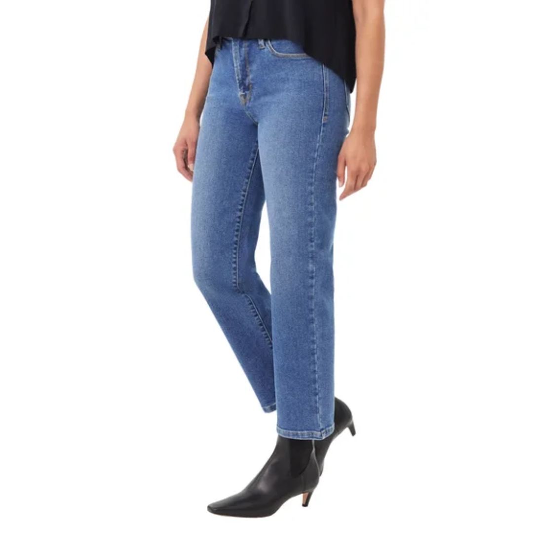 Kensie Women's Straight Leg Jean - Blue