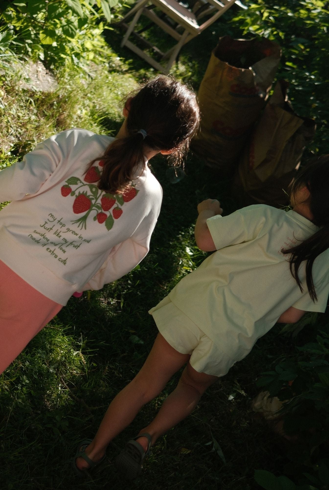 The Strawberry Crewneck - PETAL PINK