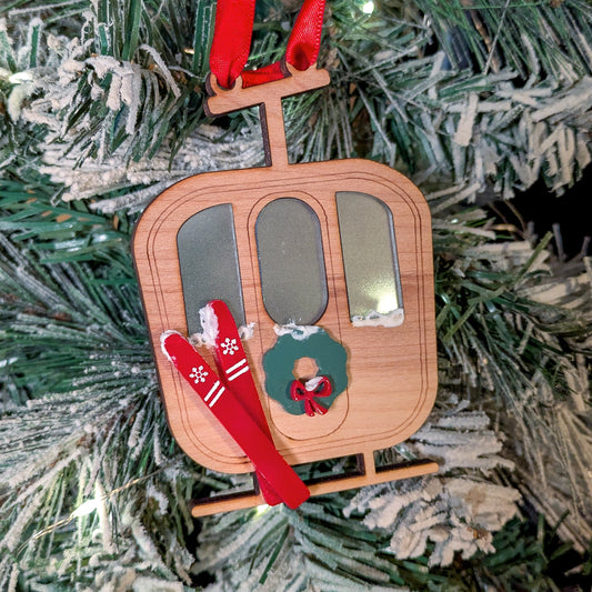 Ski Gondola Christmas Ornament – Wooden Ski Lift Decoration with Wreath & Skis