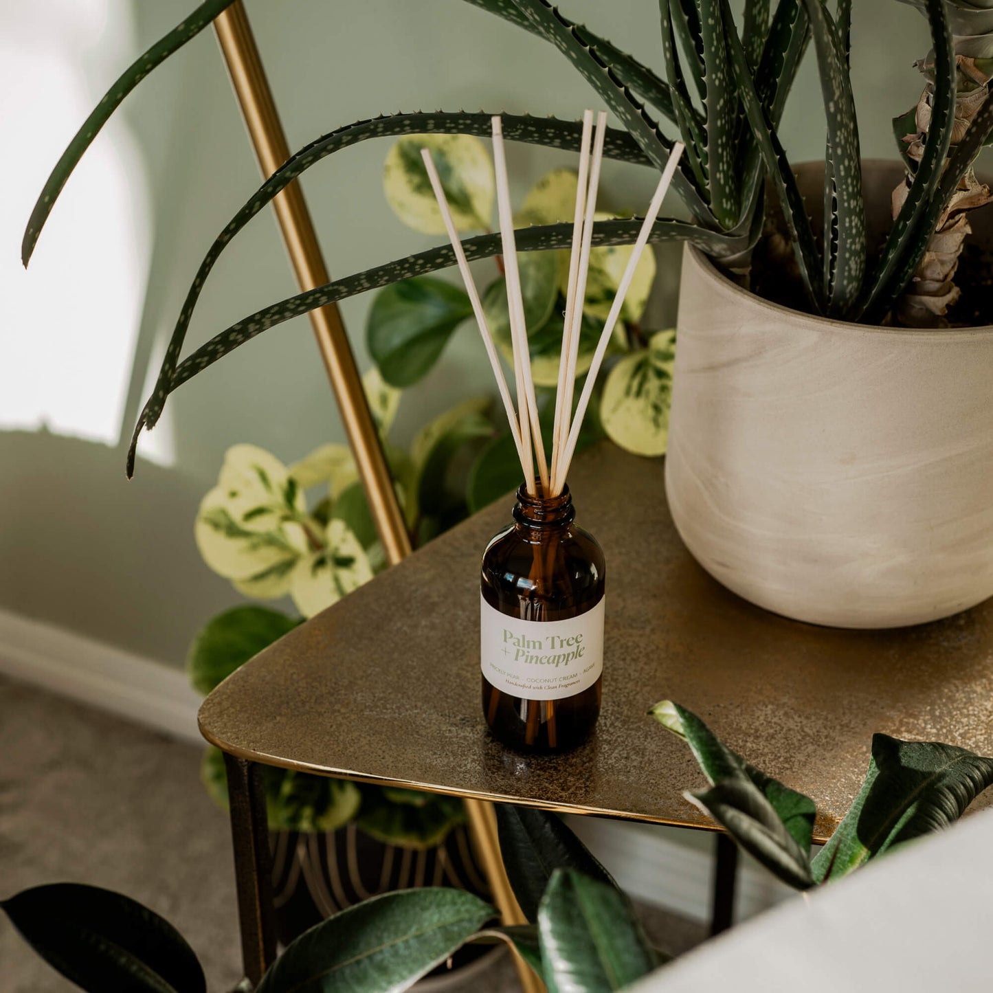 Palm Tree + Pineapple Reed Diffuser
