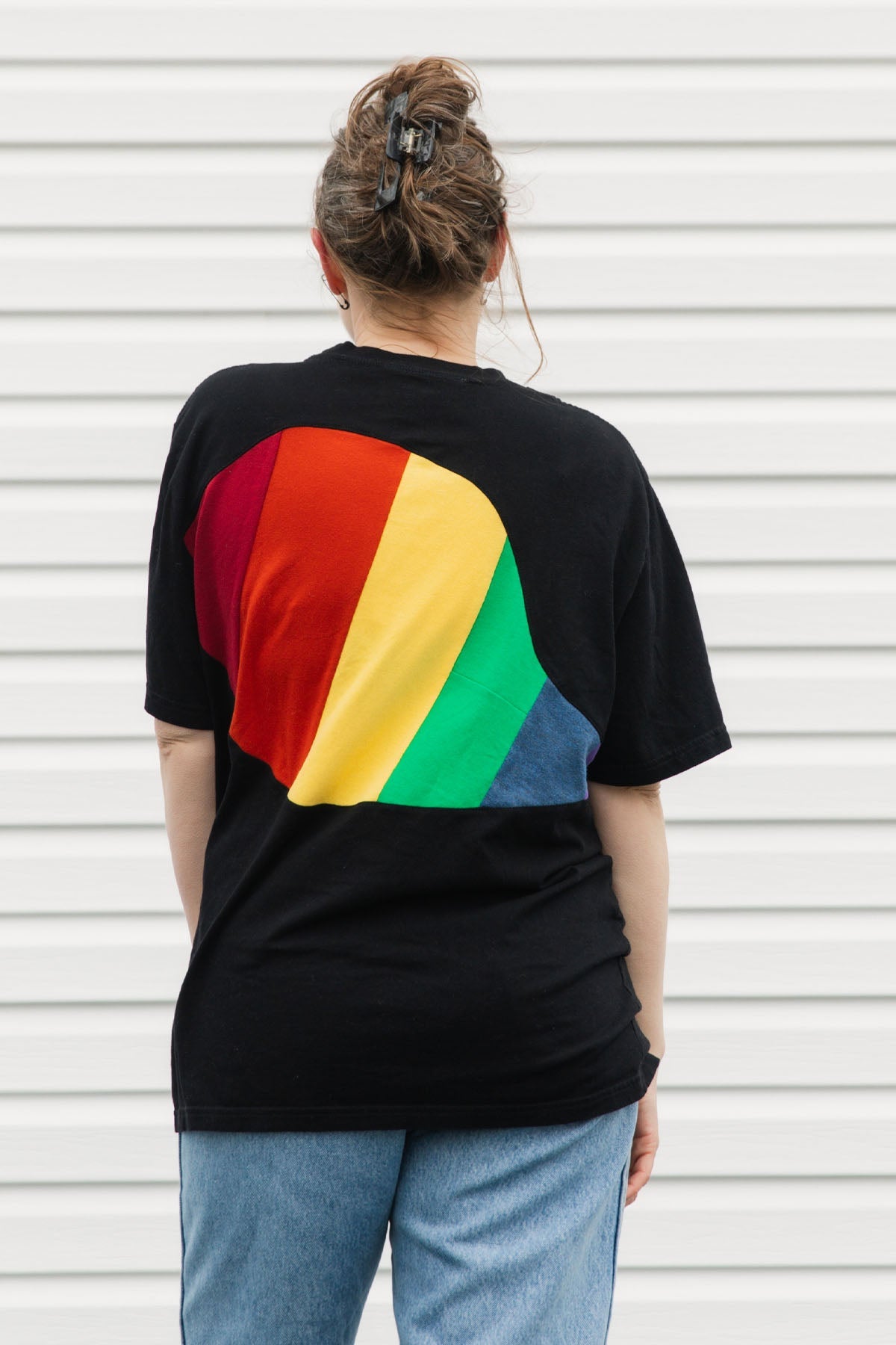 upcycled t-shirt featuring a rainbow {x-large}