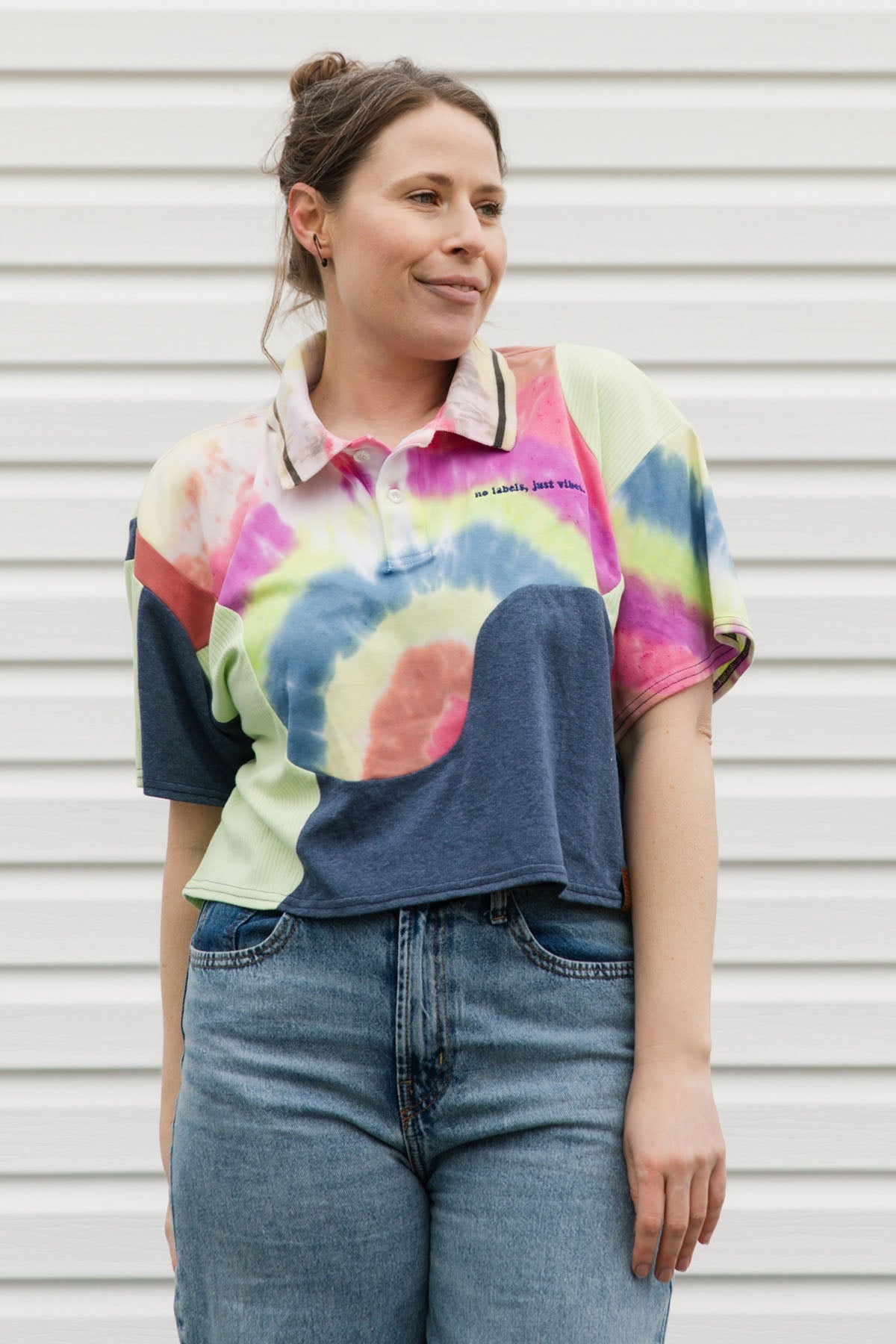 upcycled colourful cropped polo {large}